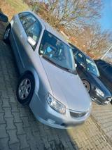 Mazda 323 Export oder Bastler - Mazda 323: Kleinwagen