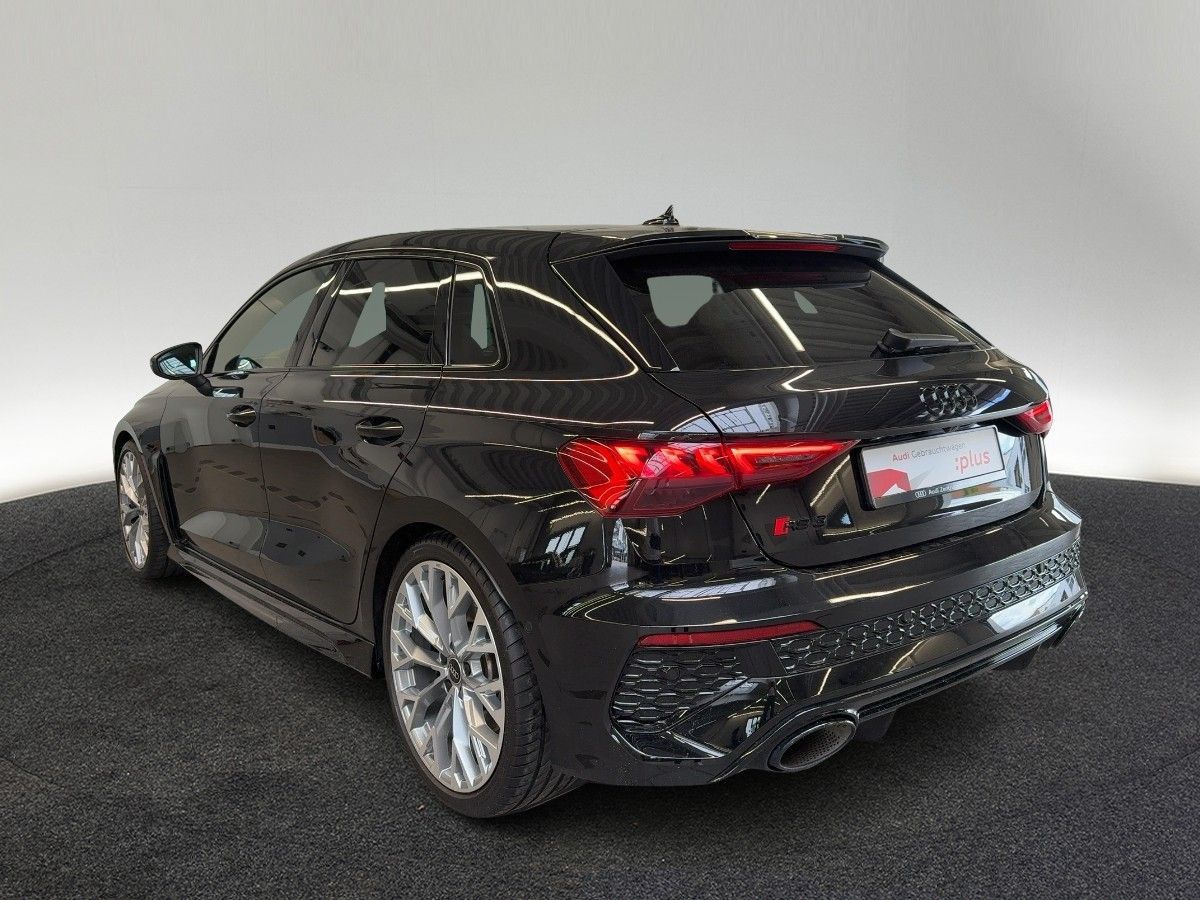 Audi RS3 - Bild 3