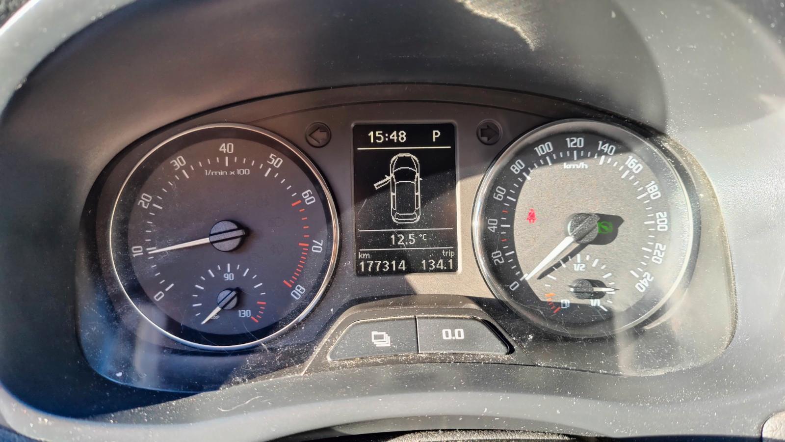 Skoda Fabia 2010 — двигун 1.197 cm³, 105 HP (77kW)