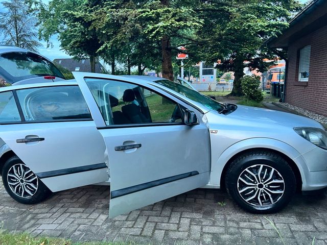 Opel Astra 1,4 Benziner ganz gute Auto. Si...