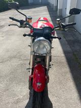Ducati Monster M900 Urmonster - DUCATI 2000 MONSTER