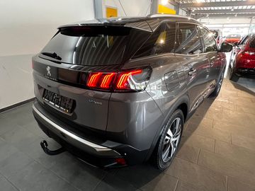 Bild 3 Peugeot 3008 Plug-In Hybrid Roadtrip - Navi | RFK | SHZ