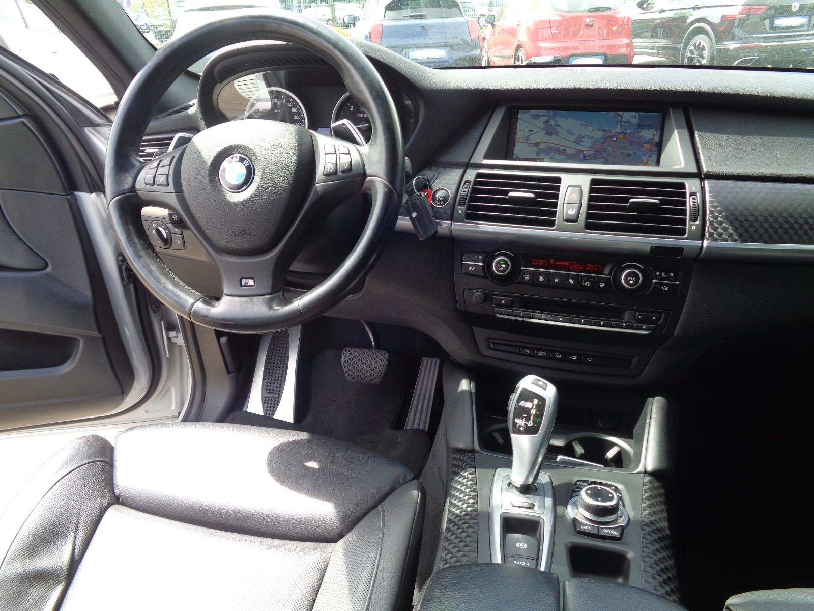 BMW X6 M50d 3.0 6 cyl. 381 ch BVA xDrive / M Sport / Affichage tête haute / Caméra 360° / Sièges ventilés