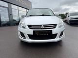 Suzuki SWIFT  SPORT CLUB 1.2 *5.TÜRER*KLIMA*SHZ*EURO5* - Suzuki Swift: Türer