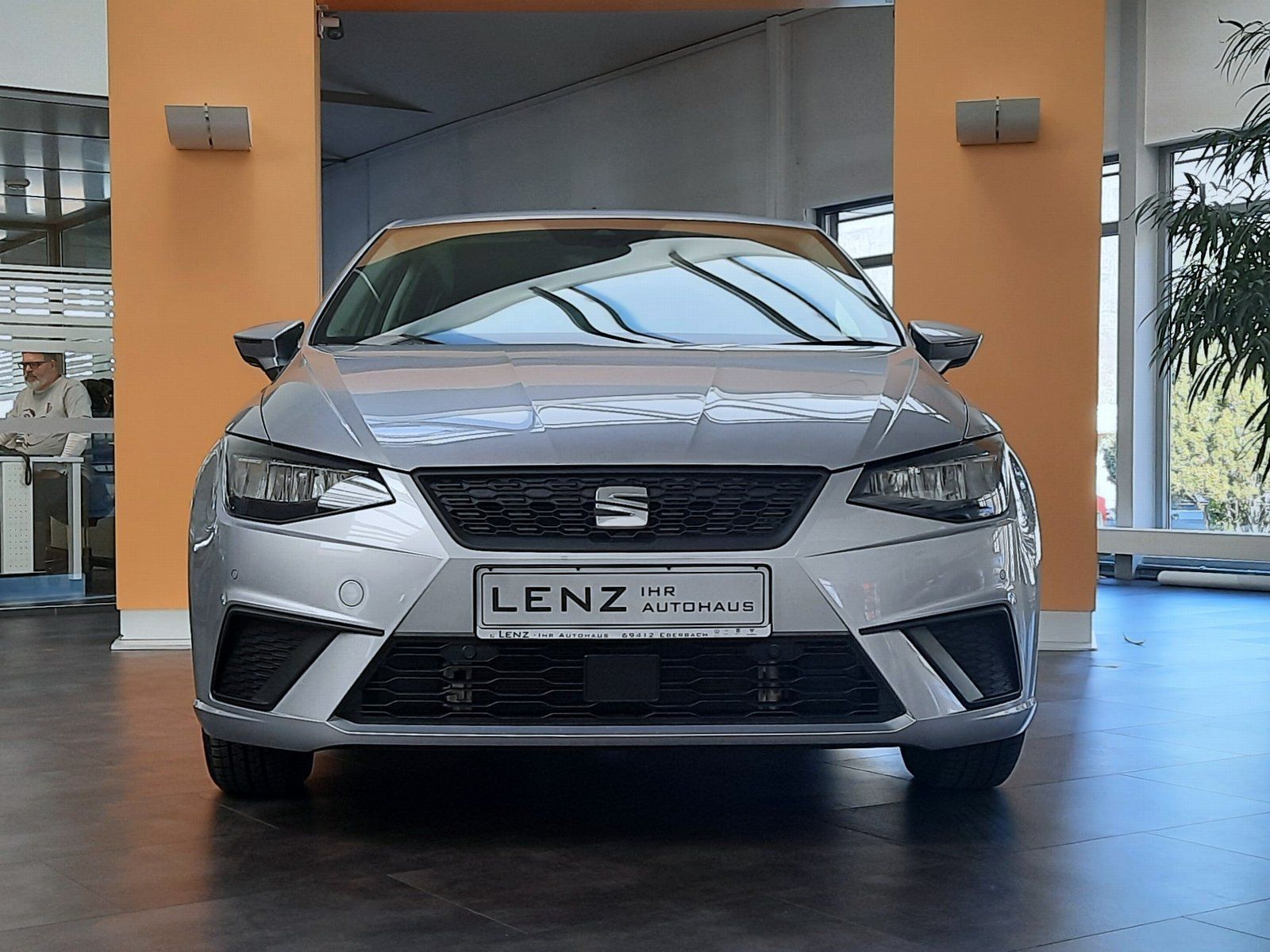 Fahrzeugabbildung SEAT Ibiza Style TSI *Navi*Cam*LED*Sitzhzg*Einparkh*