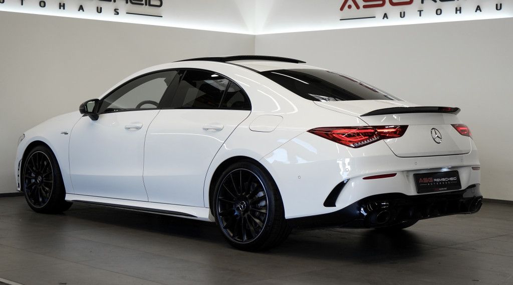 Mercedes Benz Cla 35 Amg