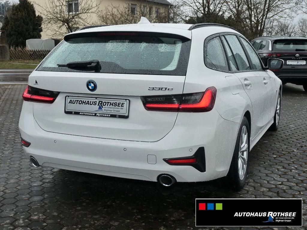 BMW 330 e Touring Advantage Steptron. HUD+LASERLICHT foto 2