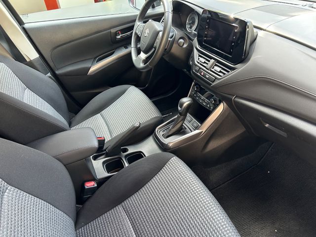 Fahrzeugabbildung Suzuki (SX4) S-Cross Hybrid Autom.+CarPlay+LED+SHZ+DAB+