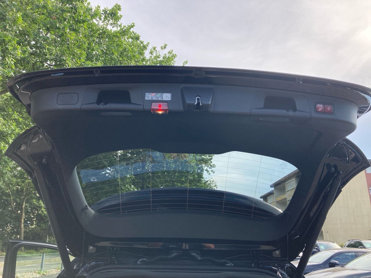 Mercedes-Benz GLA 180 LED Keyl-GO Kamera Laderaump Klimaautom foto 13
