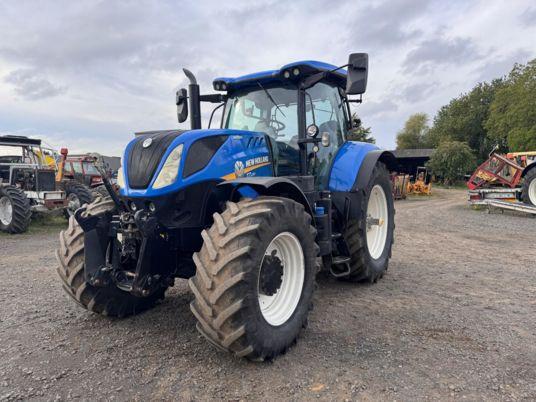 New Holland T7.230AC