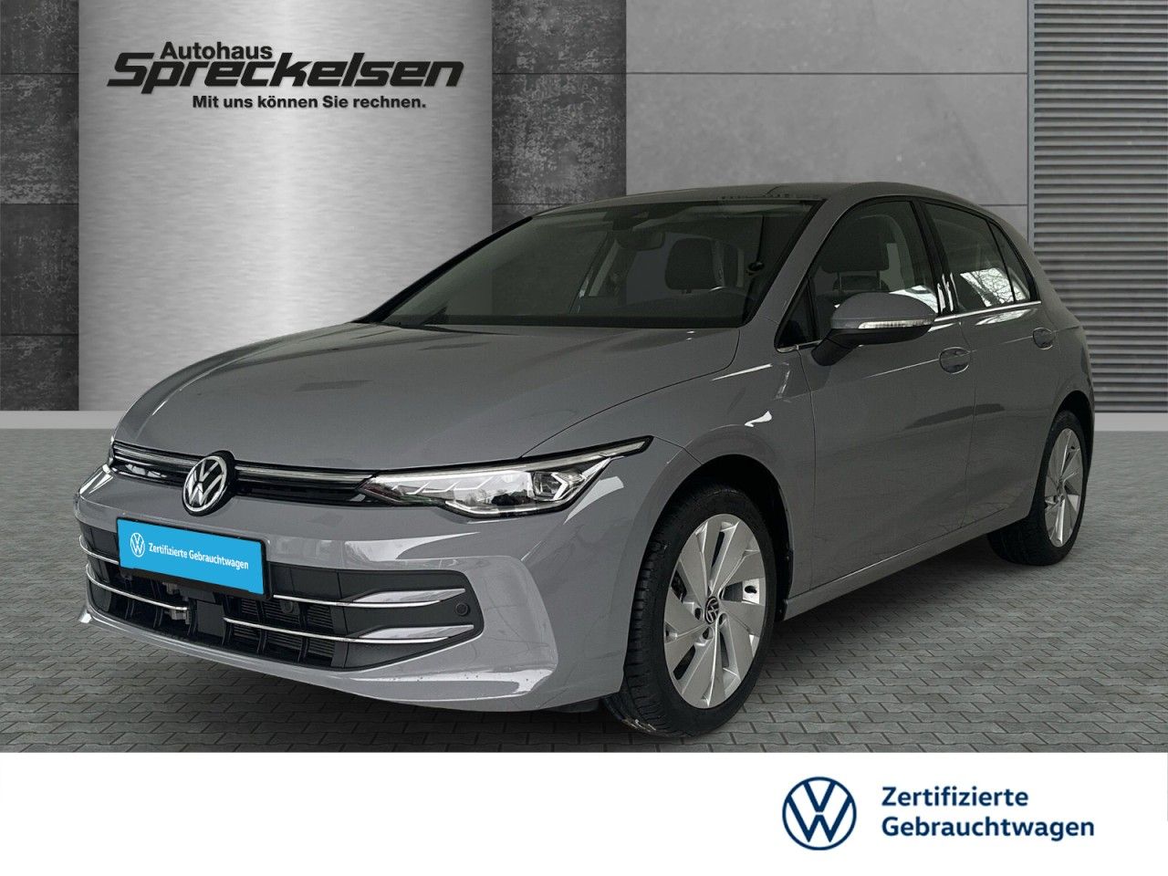 Volkswagen Golf VIII 1.5 eTSI++Style++Aut.++Light Assist++L