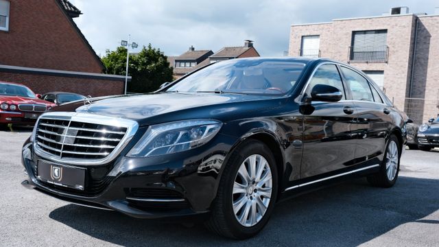 Fahrzeugabbildung Mercedes-Benz S 350 d L/Pan./Burm./Mass./Distr./Chauffeur