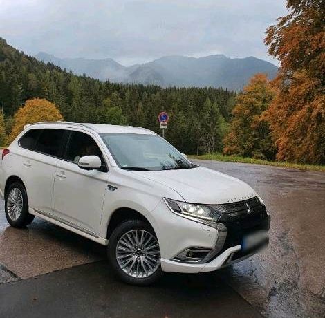 Image of Mitsubishi Outlander