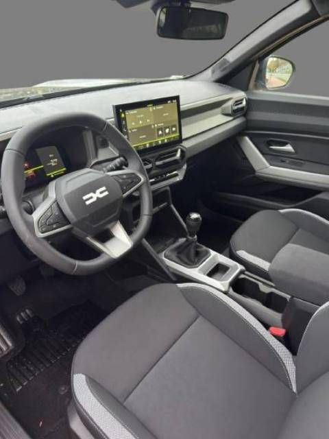 Fahrzeugabbildung Dacia Bigster Journey TCe 140