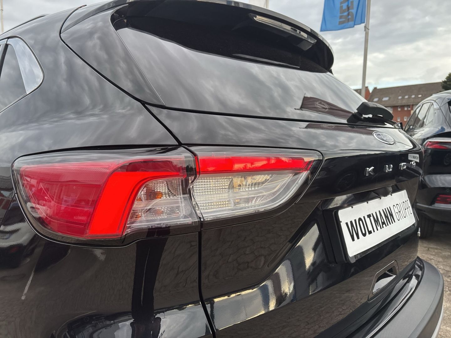 Fahrzeugabbildung Ford Kuga Hybrid Titanium X Navi Digitales Cockpit So