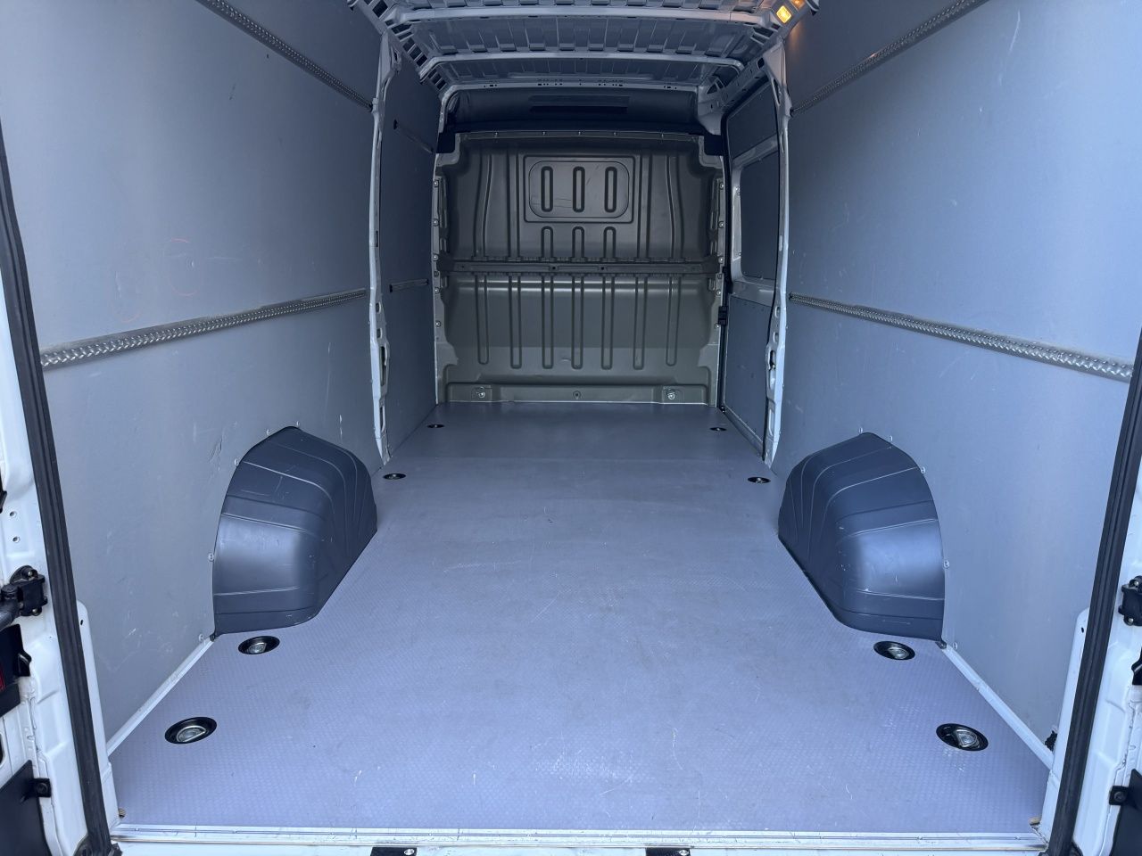 Fahrzeugabbildung Fiat Ducato 35 Maxi 140 Multijet L4H2 Klima*Navi*Cam