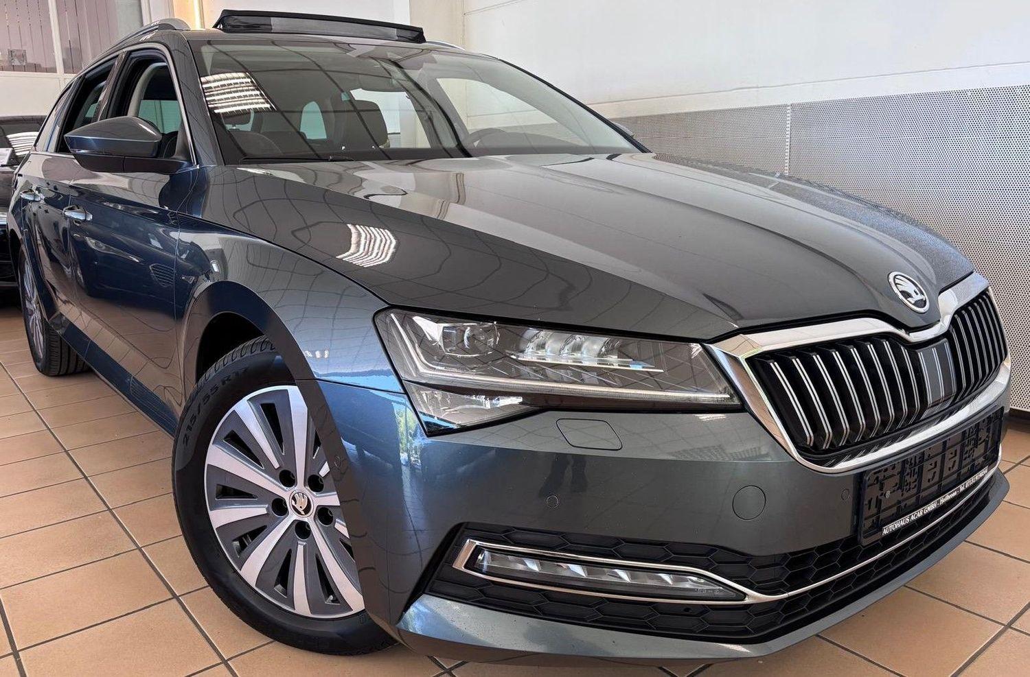 Skoda Superb Premium Edition LED Pano ACC Canton Key-G