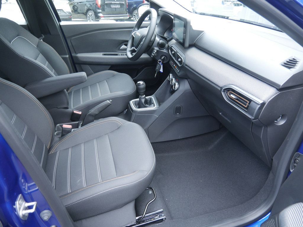 Fahrzeugabbildung Dacia Sandero Stepway Expression ECO-G 100