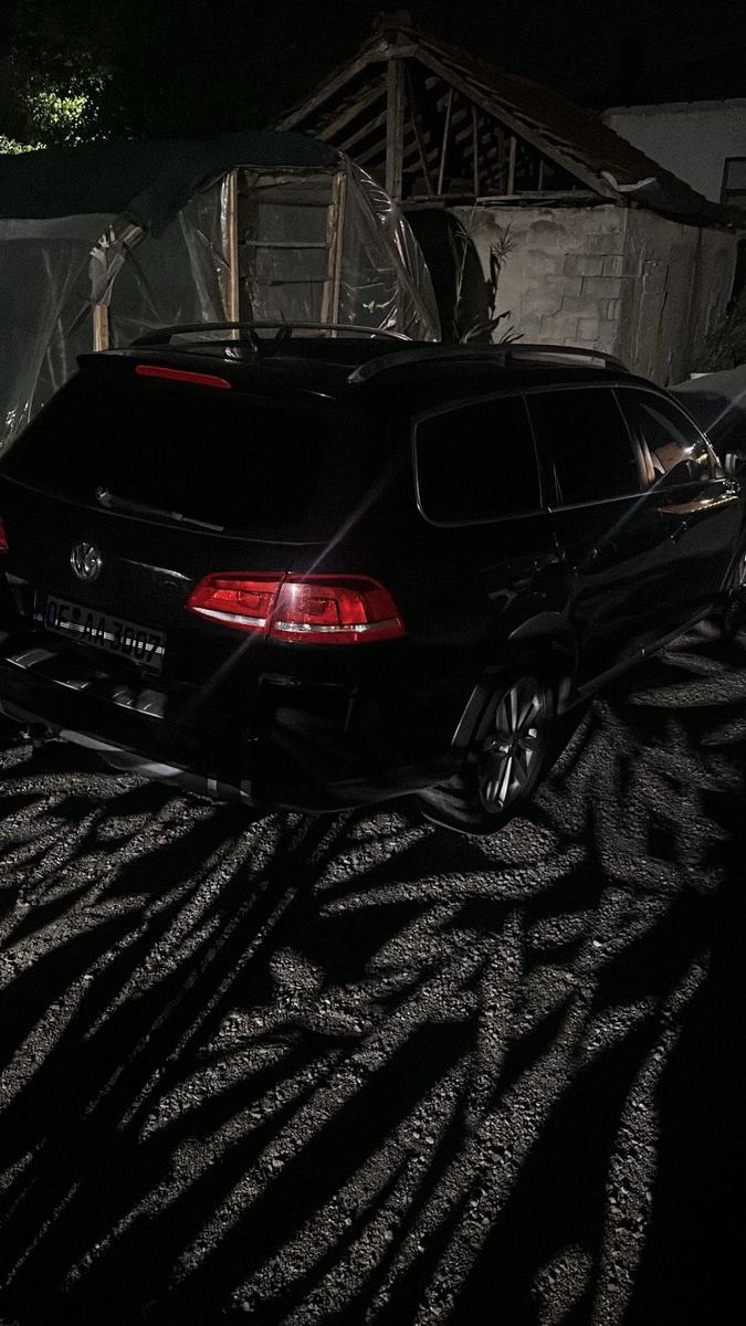 Volkswagen Passat 2012 — engine 170 HP (125kW)