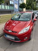 Ford Fiesta Ghia TÜV Neu 05/27 VB - Ford Fiesta aus 2011: For