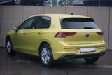 Volkswagen Golf VIII 1.5 TSI Life LED Navi ACC DAB PDC USB - Volkswagen Golf: Us
