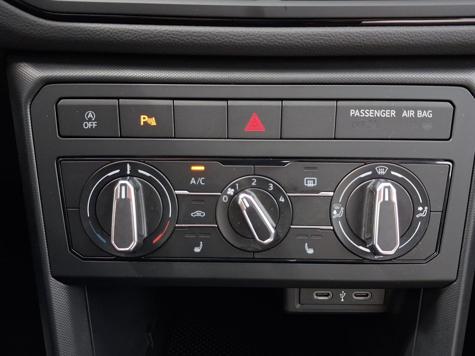 Volkswagen T-Cross - Bild 21
