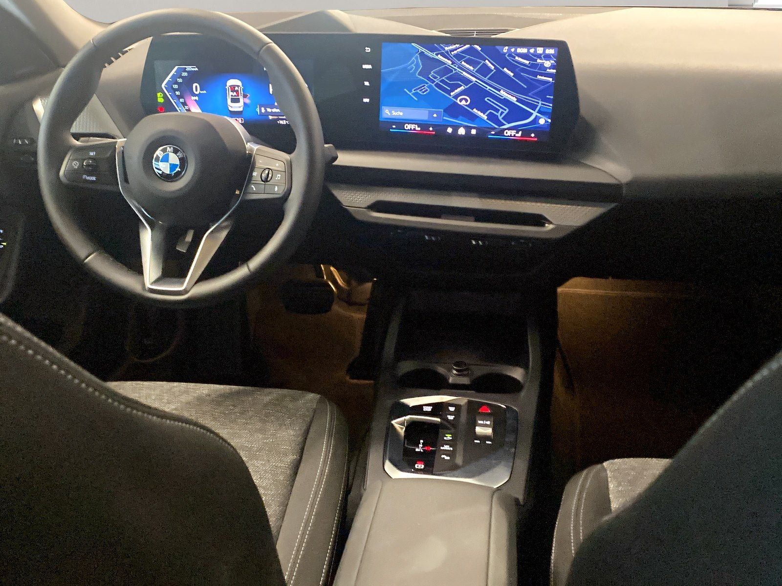BMW 223 Gran Coupé - Bild 7