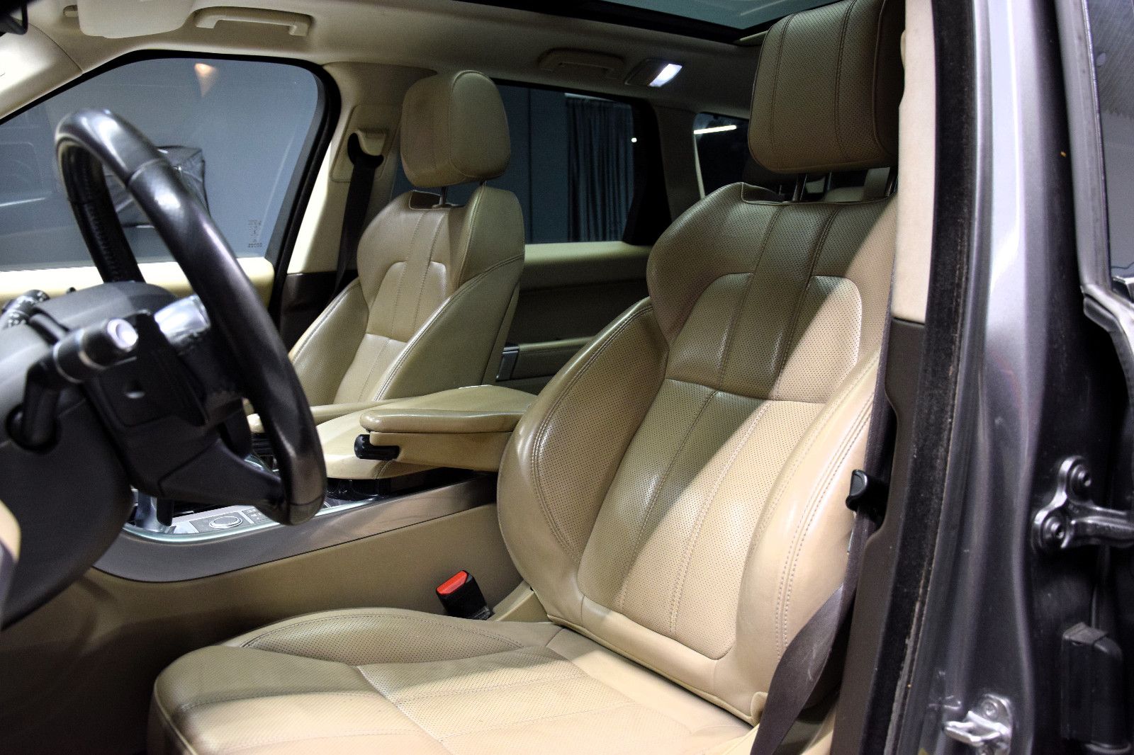 Fahrzeugabbildung Land Rover Range Rover Sport S Pano Leder LED Tempomat