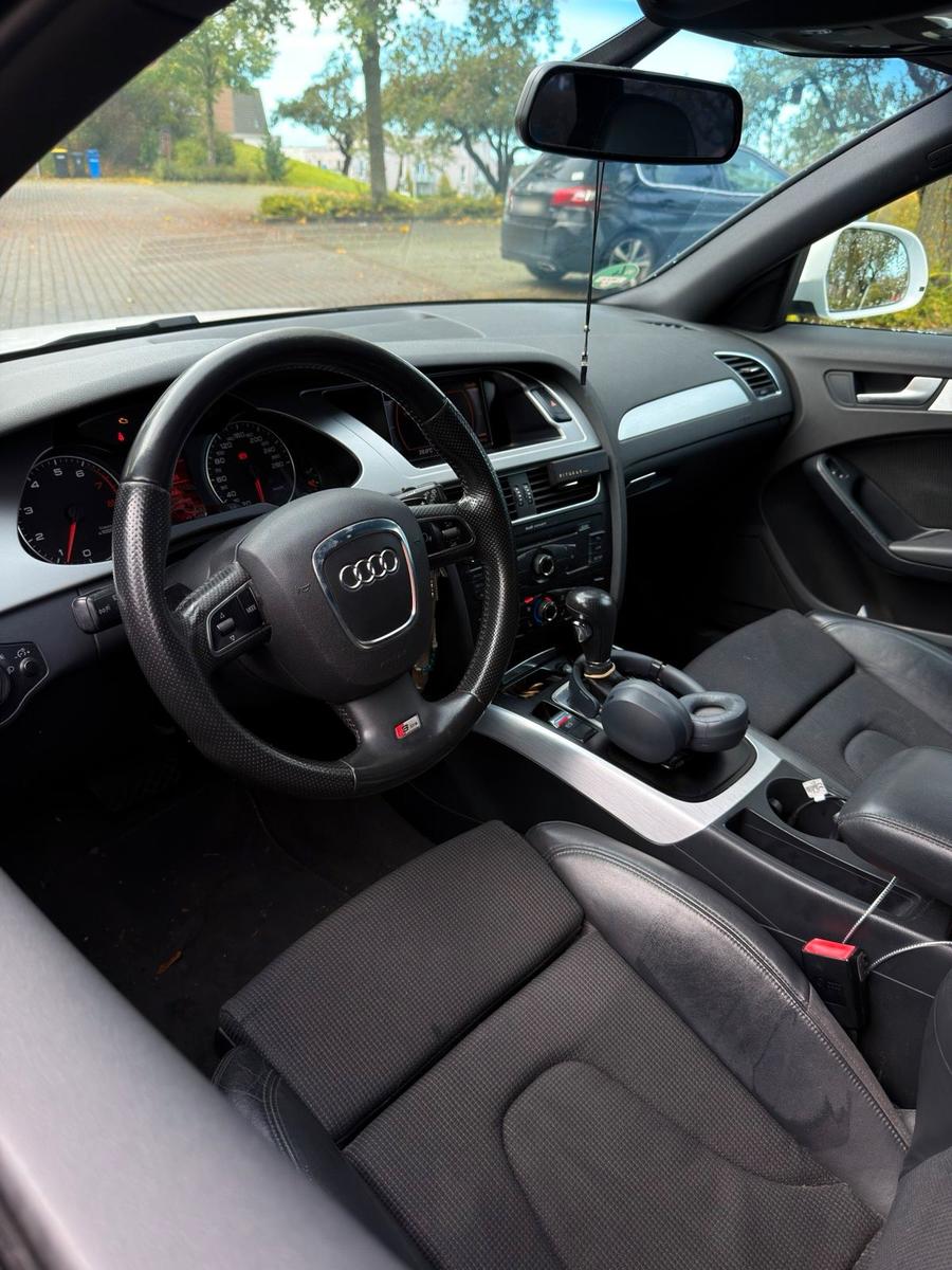 Audi A4 2008 — engine 160 HP (118kW)