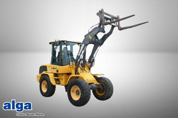 Volvo L30G, 4+1 Schaufel, Palettengabel, Hydr. S.W.S.