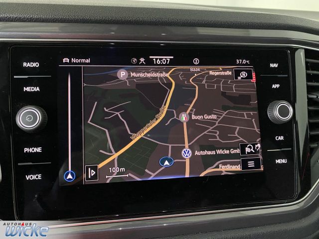 T-Roc 1.5 TSI DSG Sport NAVI KLIMA LED