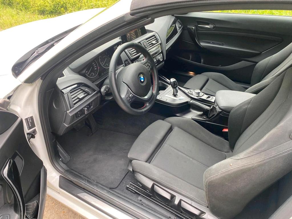 BMW 220