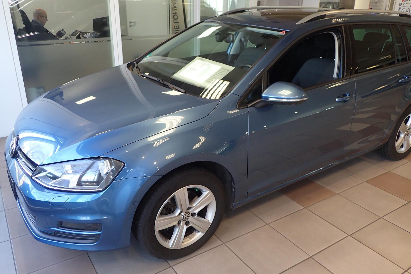Volkswagen Golf VII Variant TDI PANO STANDHZ. TEL PDC ACC