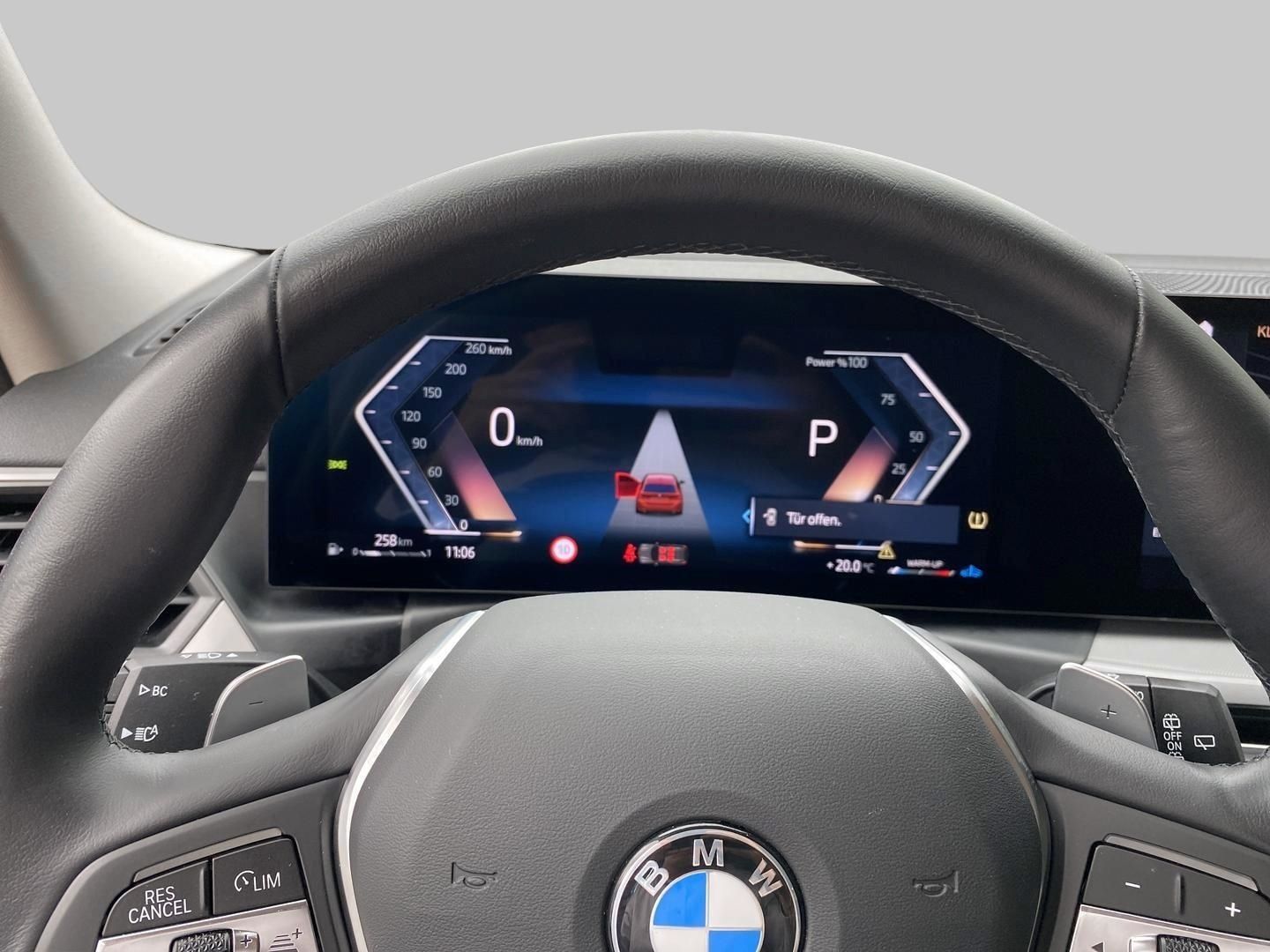 BMW 330 d Touring HUD Navi Memory LED Blendfreies F foto 10