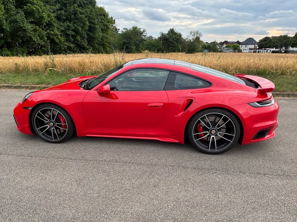Porsche 992