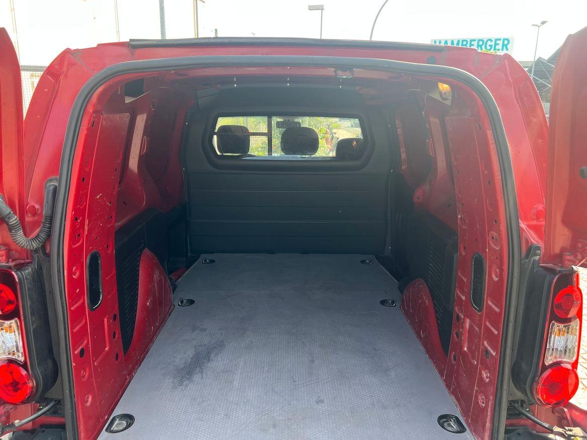 Peugeot Partner L2 Premium Automatik,Klima,Navi,AHK,3Si.