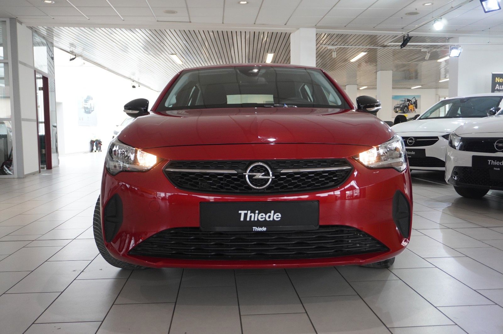 Fahrzeugabbildung Opel Corsa-e F EDITION 3-PHASIG NAVI/KAMERA/SHZ/DAB+