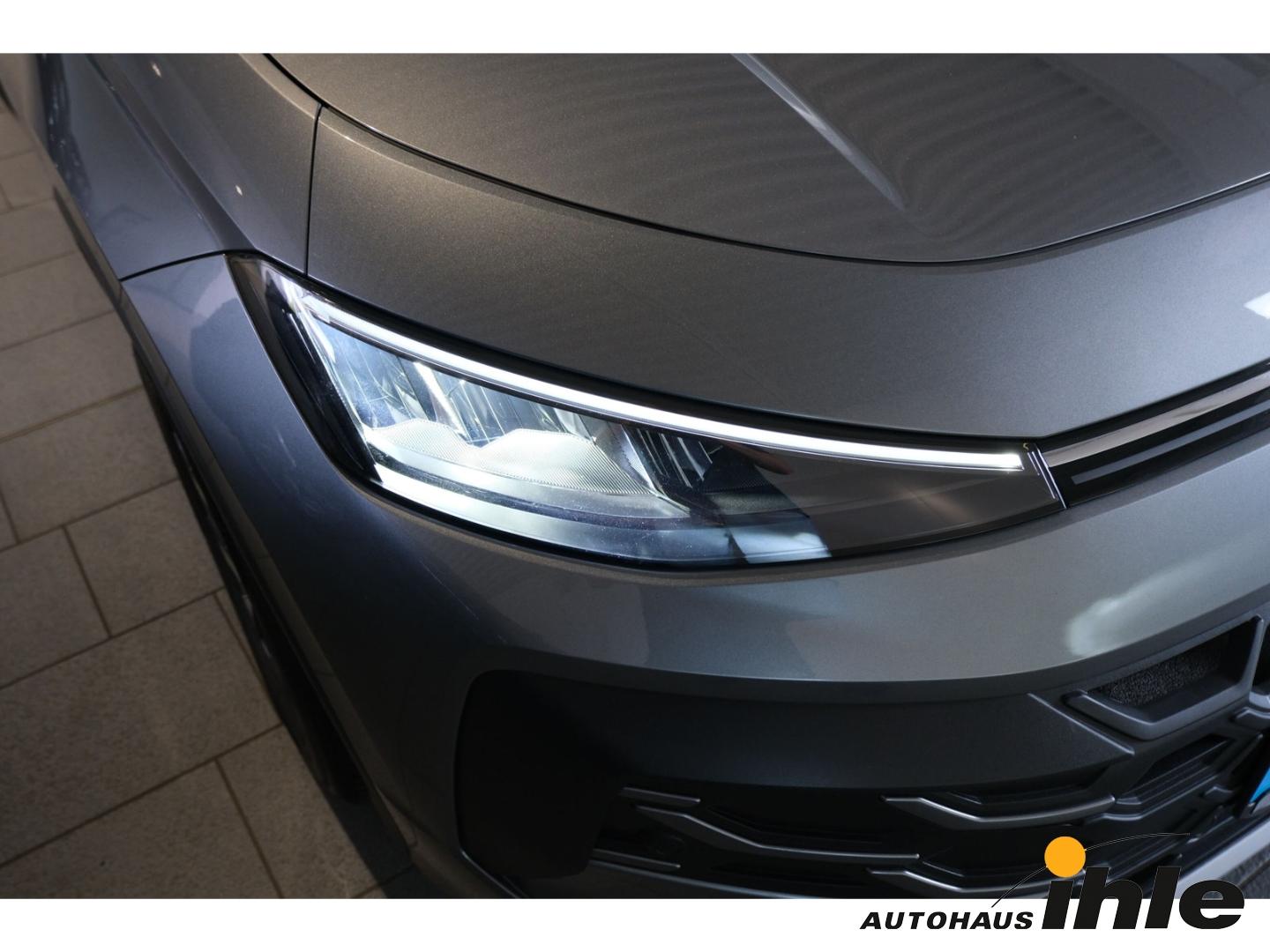 Volkswagen T-Roc Trend 1,5 eTSI DSG AHK+SIDEASSIS.+TEMPOMAT, миниатюра 10