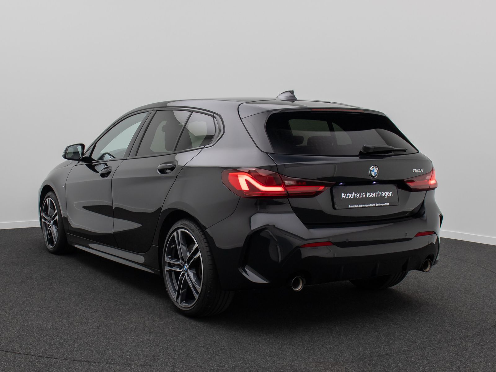 Fahrzeugabbildung BMW 120i M Sport HiFi Fernlich DAB Lenkradhzg 18Zoll