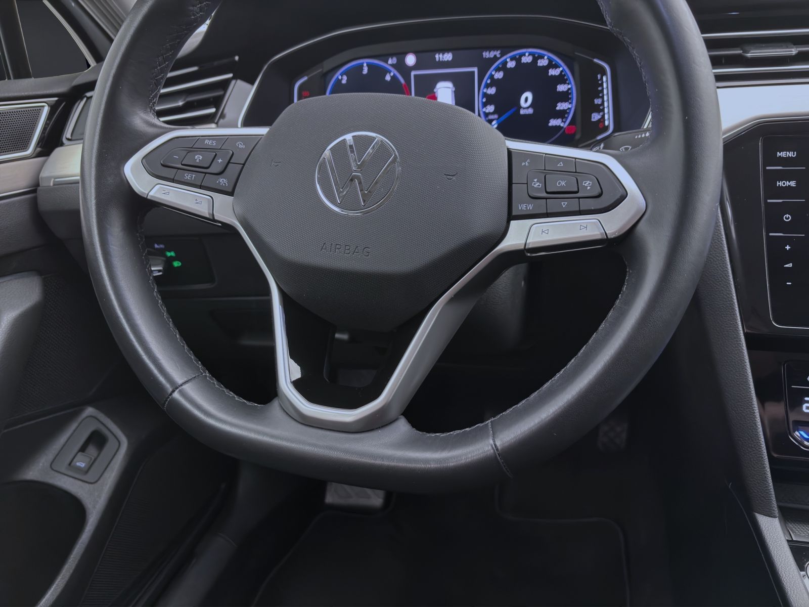 Volkswagen Passat Variant - Bild 13