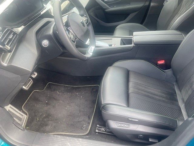 Fahrzeugabbildung Peugeot 408 GT 1.6 PlugIn Hybrid 225 AT+elektr. Heckklap