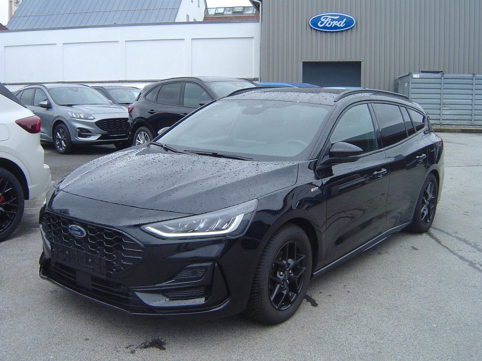 Ford Focus Turnier ST-Line X  PPS+Kamera/SKR+WKR/LED