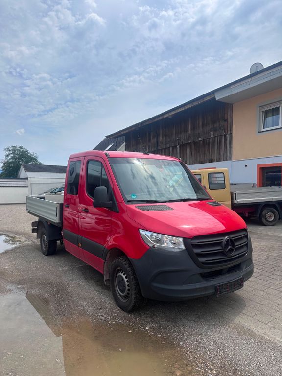Image of Mercedes-Benz Sprinter