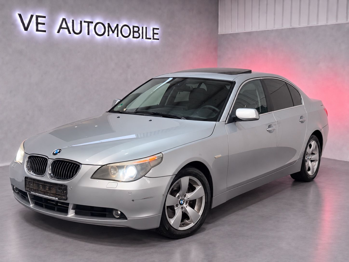 BMW BMW 525i Limousine*AUTOMATIK*TÜV NEU*SCHIEBEDACH