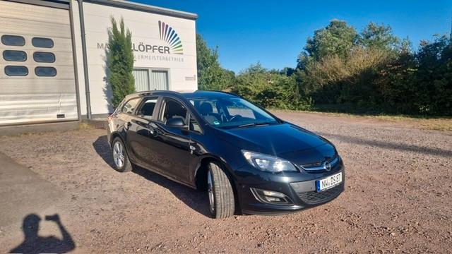 Opel Astra J Sports Tourer Edition