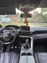 Peugeot 3008 2.0 BlueHDi 150 Allure Allure - Peugeot: Allradantrieb
