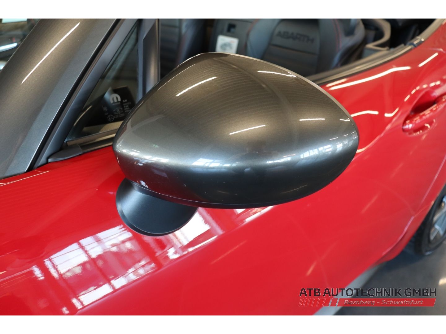 Fahrzeugabbildung Abarth 124 Spider 1.4 MultiAir Turbo Nr. 624 BOSE Faltd