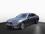 BMW 318d Sport Line LED SpoSi SHZ PDC LivePro - BMW 318 in Braunschweig