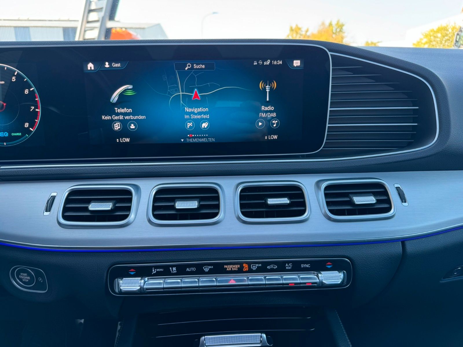 Fahrzeugabbildung Mercedes-Benz GLE 450 4M AMG+Distr+Pano+Night