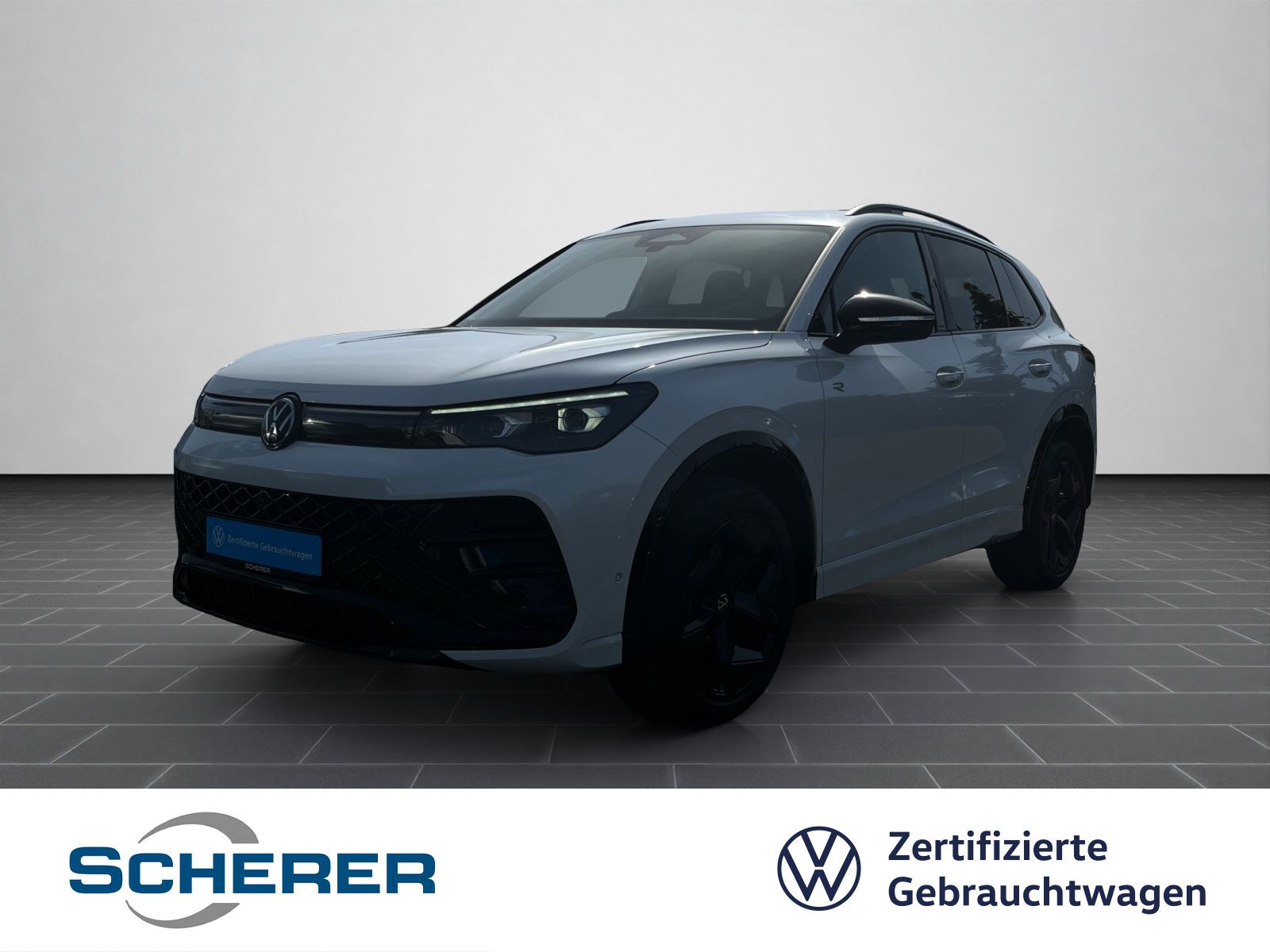Volkswagen Tiguan 2,0 TDI *R-Line* DSG Allrad AHK Navi ACC